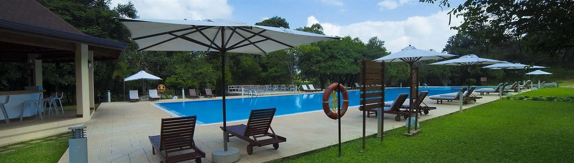 Occidental Paradise Dambulla Sigiriya Hotel